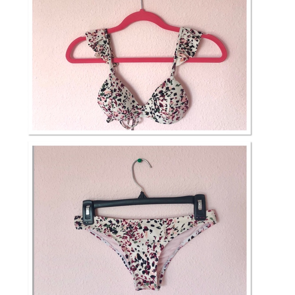 Hula Honey Splatter Printed Bikini 👙